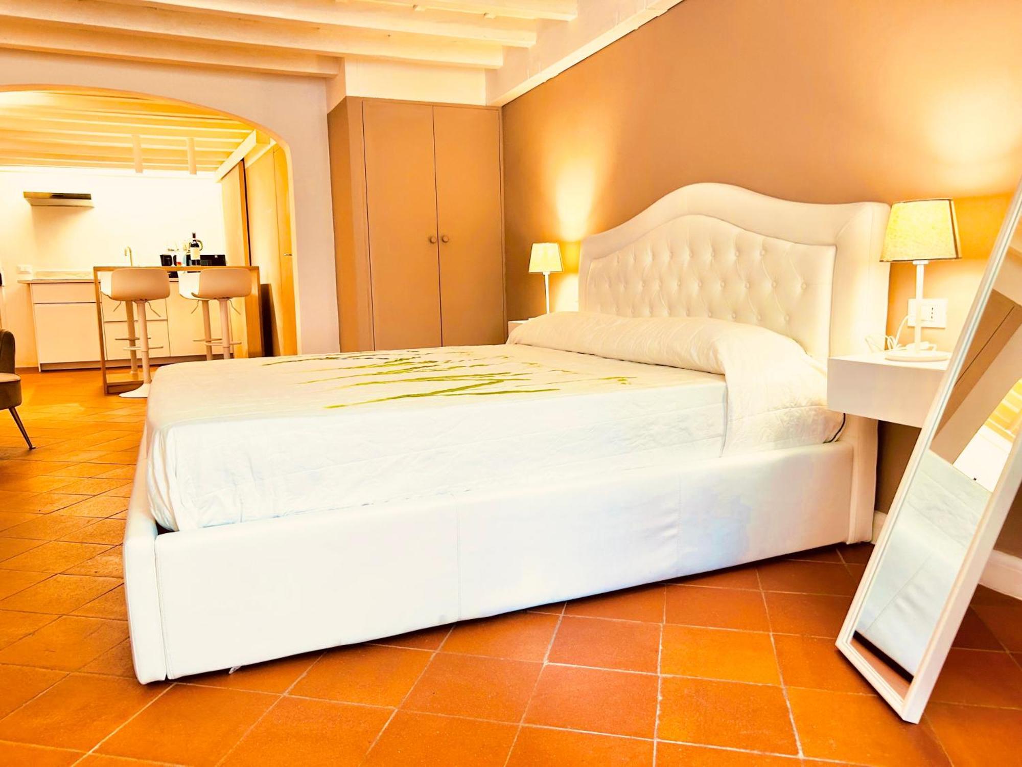 Amazing Apartment In Piazza Santa Croce Firenze Eksteriør bilde